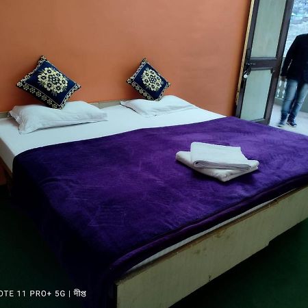 Debbhumi Regency Hotel Sangla Luaran gambar