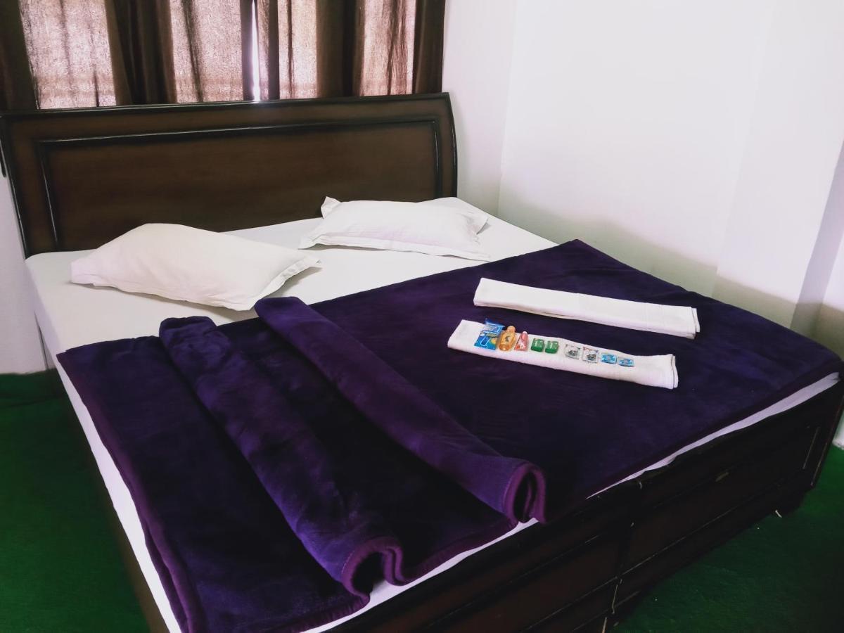Debbhumi Regency Hotel Sangla Luaran gambar