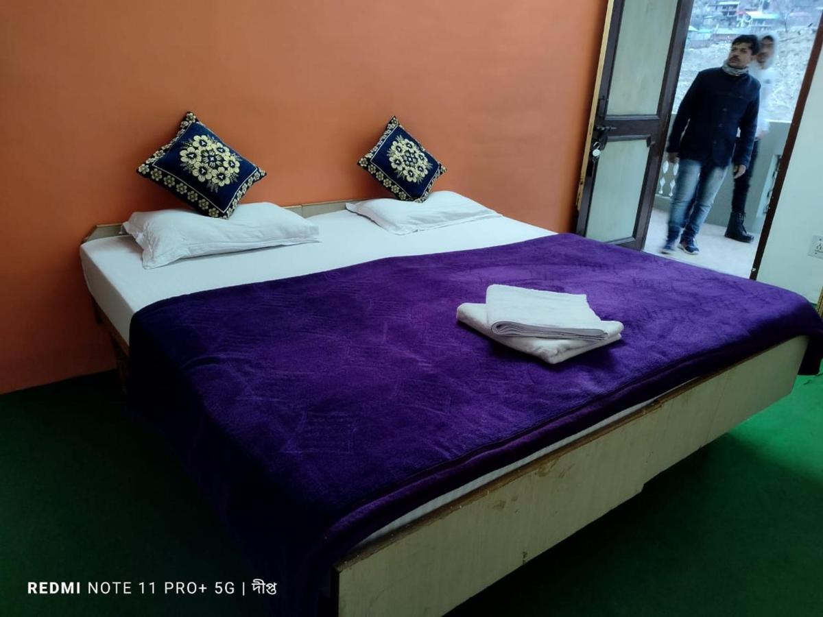 Debbhumi Regency Hotel Sangla Luaran gambar
