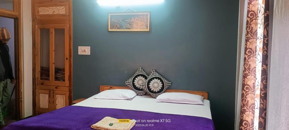 Debbhumi Regency Hotel Sangla Luaran gambar