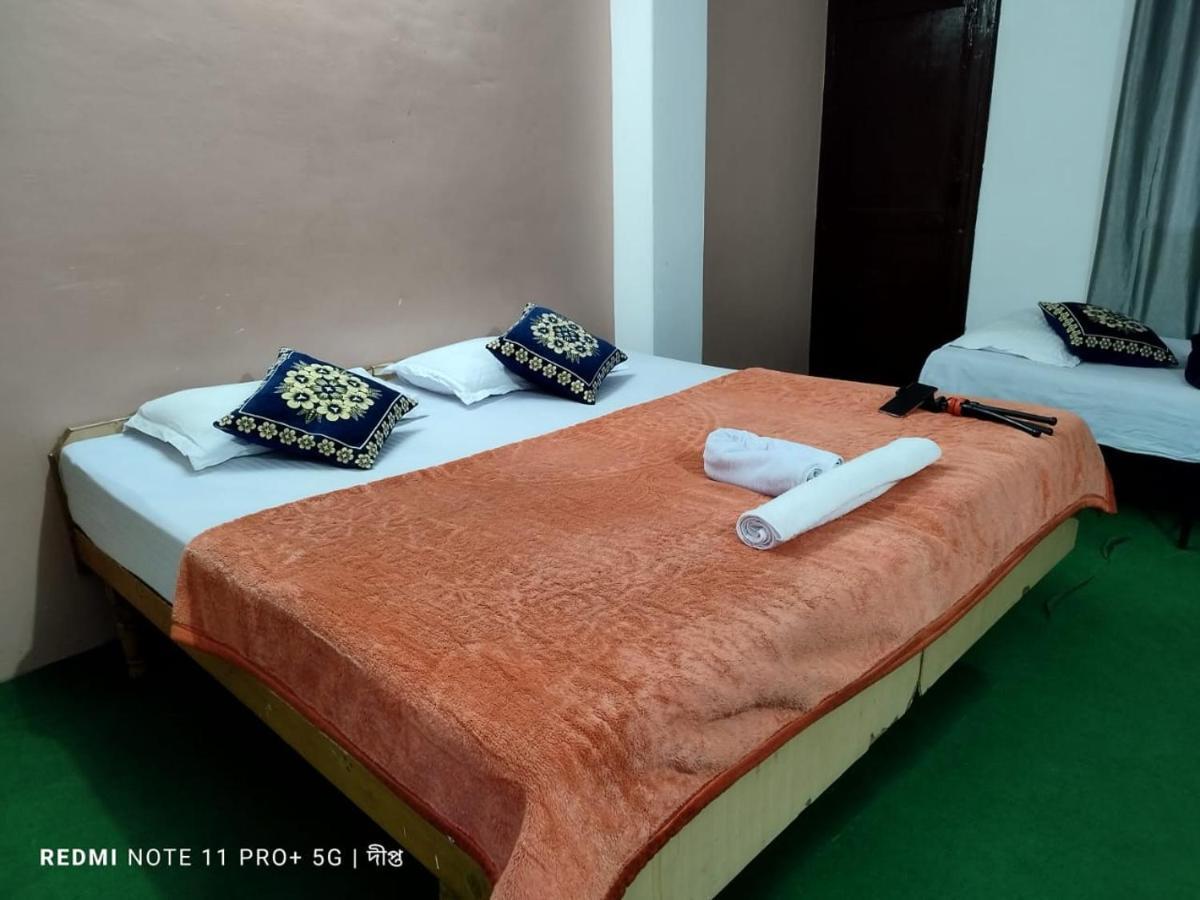 Debbhumi Regency Hotel Sangla Luaran gambar