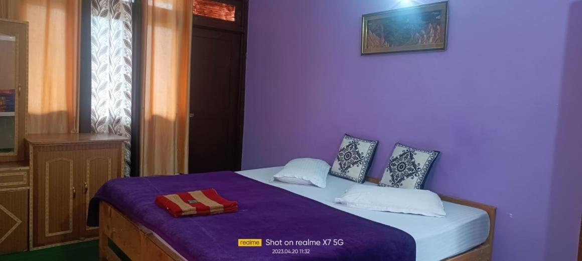 Debbhumi Regency Hotel Sangla Luaran gambar