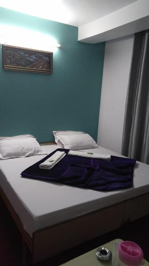 Debbhumi Regency Hotel Sangla Luaran gambar